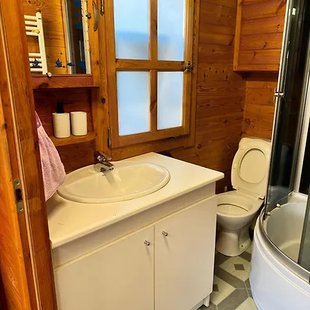 Cozy Paris Suburb! Chalet Bobigny