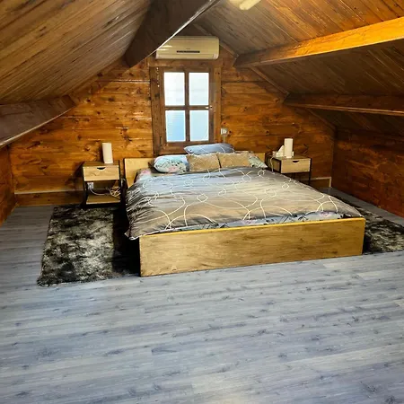 Cozy Paris Suburb! * Bobigny