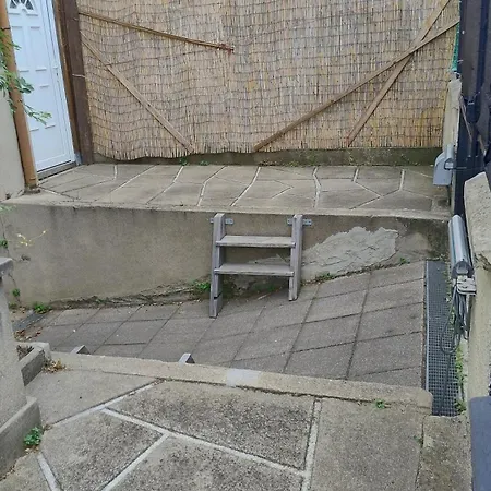Cozy Paris Suburb! Bobigny